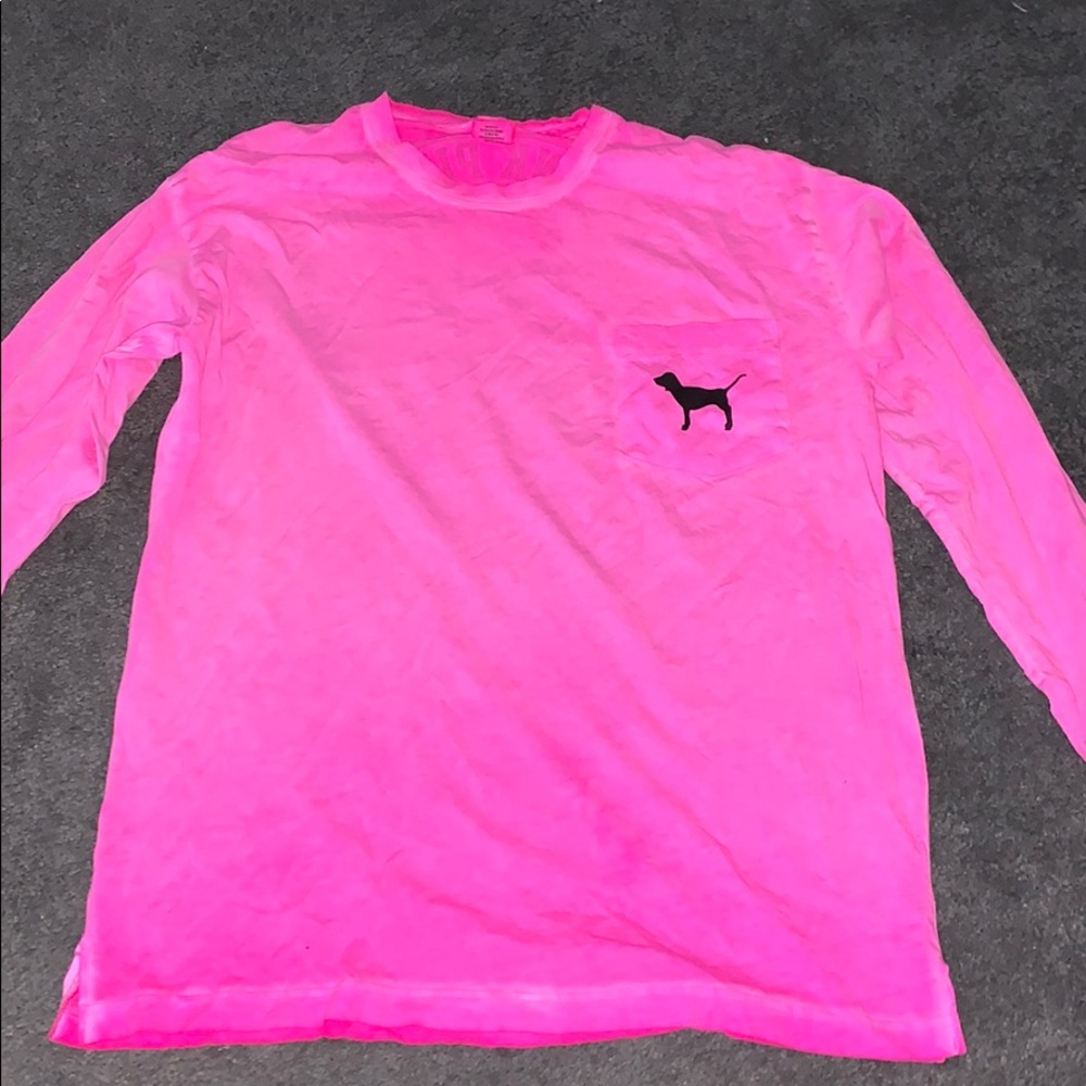 PINK Lonn Sleeve with logo on back